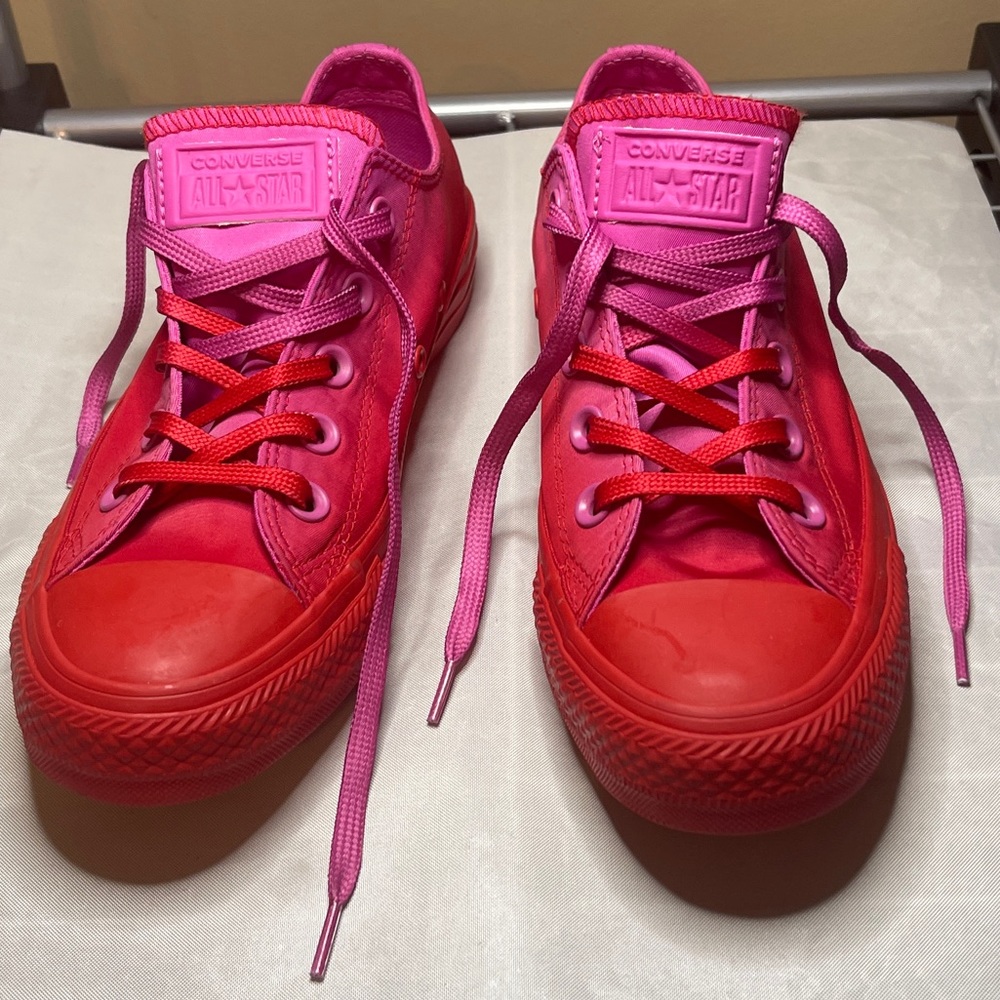 ✨Chuck Taylor All Star!!!…..worn once!!!